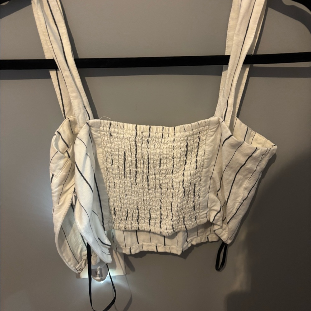 Forever 21 Cream Textured crop Top